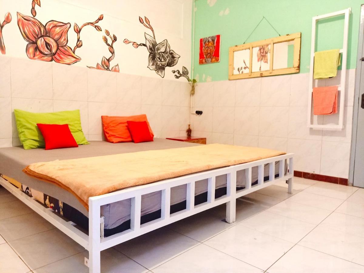 Deoplet Homestay & Gallery Yogyakarta Extérieur photo