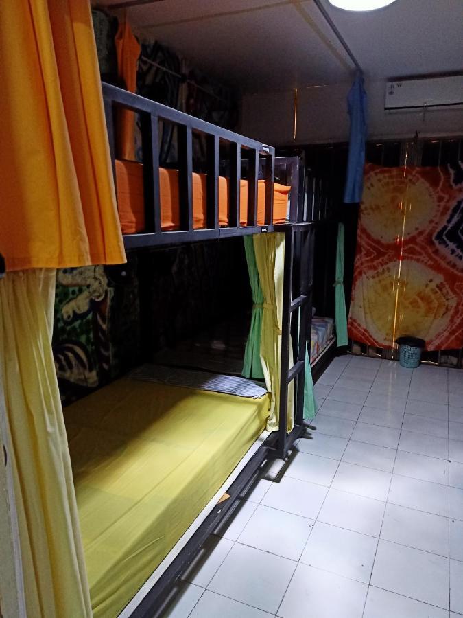 Deoplet Homestay & Gallery Yogyakarta Extérieur photo